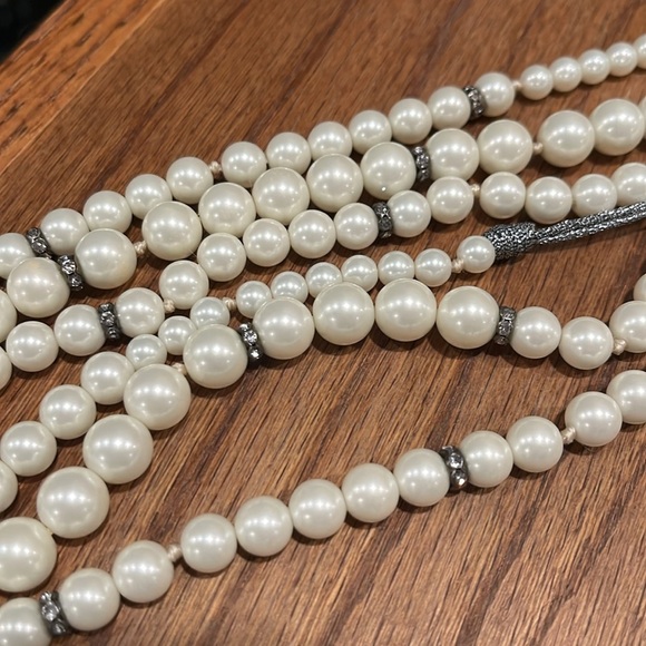 Stella & Dot NWOT faux pearly versatile necklace - long - Picture 10 of 12